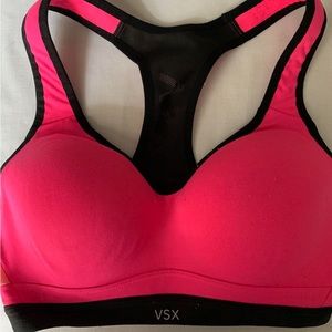 Women's sports underwear，size : 32C. Color : pink. Black